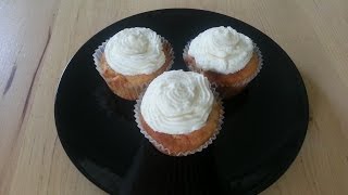 Apfel Cupcakes  Einfülltrick Spritzbeutel [upl. by Krute]