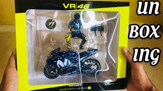 Unboxing Minichamps Motogp Valentino Rossi Yamaha Yzr M1 Catalunya 2018 [upl. by Daus]