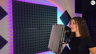 Laura Pausini  Scatola quotCOVERquot  Valeria Bellonio [upl. by Aivek]