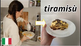 Vlog in Italian faccio il tiramisù per tirarmi su fatelo con me [upl. by Labina]