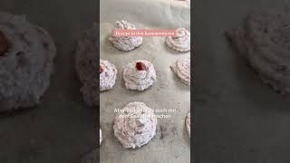 Omas SECRET Haselnuss Makronen Rezept 🥰🌰 christmasbaking [upl. by Pietro]