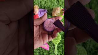 Bachonkishorts barbie doll makeup brushes [upl. by Mikihisa]