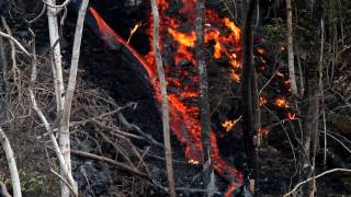 LAVA VARIETIES  AA  PAHOEHOE  KILAUEA VOLCANO HAWAII [upl. by Nyberg]