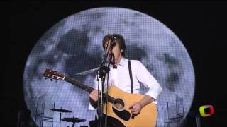 13  Paul McCartney  Blackbird  Rio de Janeiro 220511 HD [upl. by Latrell739]