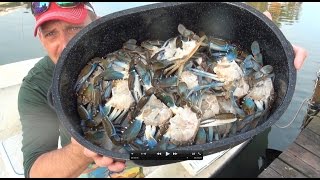 killing and cleaning live crabs humanely [upl. by Yerfdog]