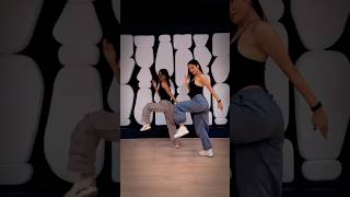 AsalameEIshqum  Dance trending  Sonali Bhadauria  shortsdance [upl. by Poulter]