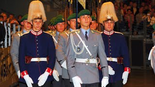 German Guard of Honour in Prussian Tradition  Drill Team 7 Kompanie Wachbataillon Bundeswehr [upl. by Ul]