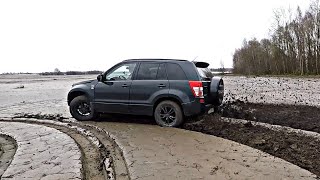 Suzuki Grand Vitara off road test [upl. by Weitman189]