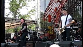 The Gaslight Anthem performs quotAmerican Slangquot at Bonnaroo 2010 [upl. by Annaujat]