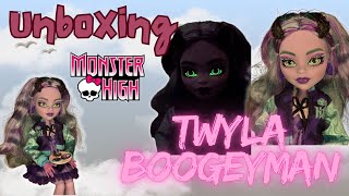 WOW diese Augen Monster High G3 Fearbook Twyla Boogeyman Puppe ReviewUnboxing [upl. by Tobin801]