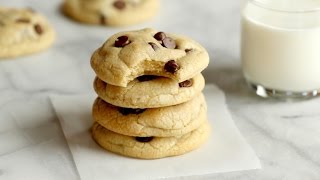 The Best Soft Chocolate Chip Cookies [upl. by Daph]