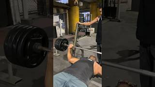 Pegando Leve no SUPINO 45 de cada lado eusouseupai treino chestworkout workout bodybuilding [upl. by Monreal]