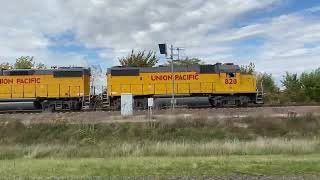 Union Pacific Railroads South Local LSF54 runs through the throttle notches [upl. by Eisaj]