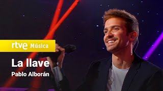 Pablo Alboran  quotLa llavequot Especial RTVE 2017 [upl. by Ridinger]