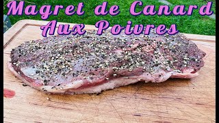 Magret de Canard aux Poivres [upl. by Nnaillek528]