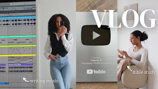 VLOG Writing music 🎶 bible study 📖🙏🏽 Easter amp unboxing [upl. by Gilliam]