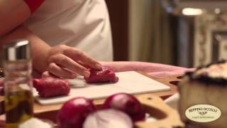 Involtini di manzo ripieni di Occelli al Barolo con cipolle di Tropea caramellate [upl. by Romine185]