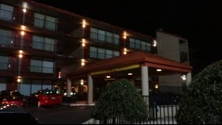 Hotel Tour Americas Best Inn in Birmingham AL room compared to Days Inn in Princton WV [upl. by Larner]