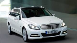 Mercedes modernisiert die CKlasse  Facelift und neues Armaturenbrett [upl. by Anayhd82]