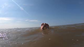 Schwimmen in der Nordsee Hochwasser im Sommer Meerblick Sonniger Urlaub Greetsiel Niedersachsen [upl. by Shwalb]