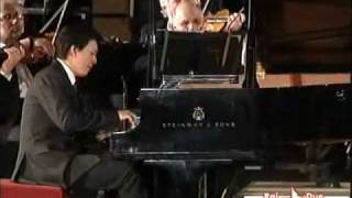 Franz Liszt Piano Concerto n 1 Part 1  Yundi Li  Gustavo Dudamel [upl. by Barnum935]