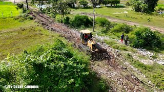 Perfectly Dozer Clearing The Land Project Using Dozer Caterpillar D4G [upl. by Sladen]