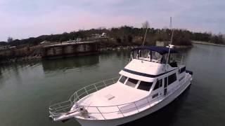 48 Tollycraft Cockpit Motor Yacht Flyover [upl. by Nimesay]