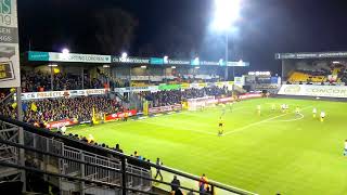 Biergooiende supporters onderbreken Lokeren  WaaslandBeveren  Voetbalkrant [upl. by Namia]