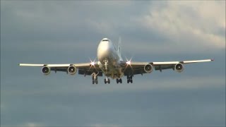 With live ATC Wamos Boeing 747 landing runway 28 at ZRH [upl. by Ekihc773]