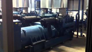 Notstromaggregat Testlauf 3 x 1000 kVA mit Anlaufsynchronisation MTU Motor 8 v 396 [upl. by Saltsman]