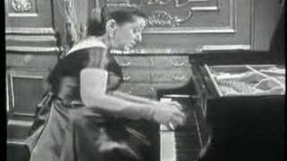 Rosalyn Tureck plays Bach vaimusiccom [upl. by Akayas]