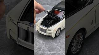 The latest model of Rolls Royce Phantom 118 scale diecast diecastcar modelcars cars [upl. by Farmann773]