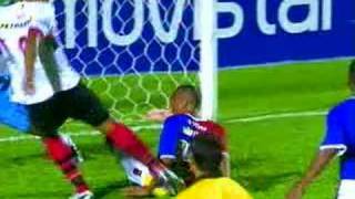 Souza Flamengo quebra o braço de João Victor Paraná [upl. by Anyahc807]