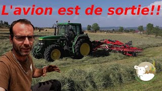 Le John deere 6910 est de sortie pour les foinsPartie II N°175 [upl. by Rivkah]