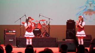 DANCEROID Aikawa Kozue amp Ikura at EOY 2010 Singapore Part 1 of 3 [upl. by Eintrok]