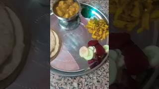 Aaj ki thali tasty👌 food tradingshort indianfood cooking shortvideo [upl. by Einnol616]