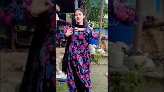 chite suit te daag pe gaye Dance shorts viral [upl. by Viscardi]