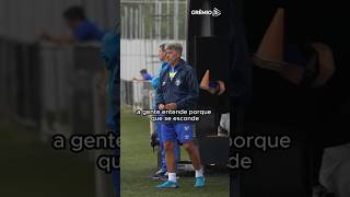 É POR ISSO QUE RENATO GAÚCHO ESCONDE OS TREINOS DO GRÊMIO futebol forçars [upl. by Ainattirb]