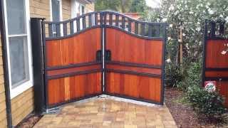 Trackless Bi Fold Gate  Automatic Gate Bi Folding with In Ground Viking I8 [upl. by Naimed754]