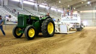 John Deere D  6000 pound class [upl. by Goodard]