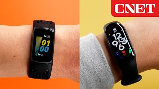 Fitbit Charge 5 vs Mi Band 7 Best Fitness Tracker [upl. by Velma459]