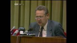 Conférence de presse Günter Schabowski [upl. by Adnirim]