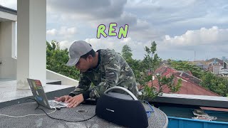 ISSA ROOFTOP SESSION REN  RnB HipHop Twerk Moombahton Mixtape [upl. by Scherman]