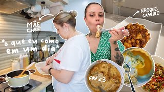 o que eu como em um dia tendo uma mãe chef de cozinha receitas simples amp sofisticadas [upl. by Dnaleel704]