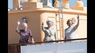 Dronning Margrethe prinsesse Benedikte og dronning AnneMaries historiske dag [upl. by Honebein]