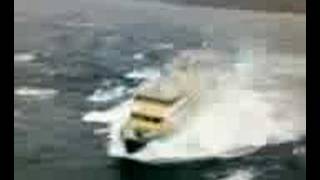 Manly Ferry punches through massive wave [upl. by Yboc]