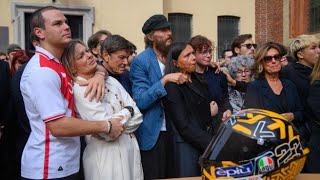 Funerali Luca Salvadori migliaia di persone alla Basilica di Santa Maria delle Grazie a Milano [upl. by Nodyarg]