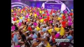 Programa Silvio Santos  abertura com tema do Show de Calouros  2012 [upl. by Creamer]