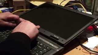 How to replace the ACER EXTENSA 5220 LCD vervangen 2013 [upl. by Lekym]