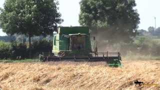 Dinkel Dreschen 2013 mit John Deere T660i LU Hols HD [upl. by Coop544]